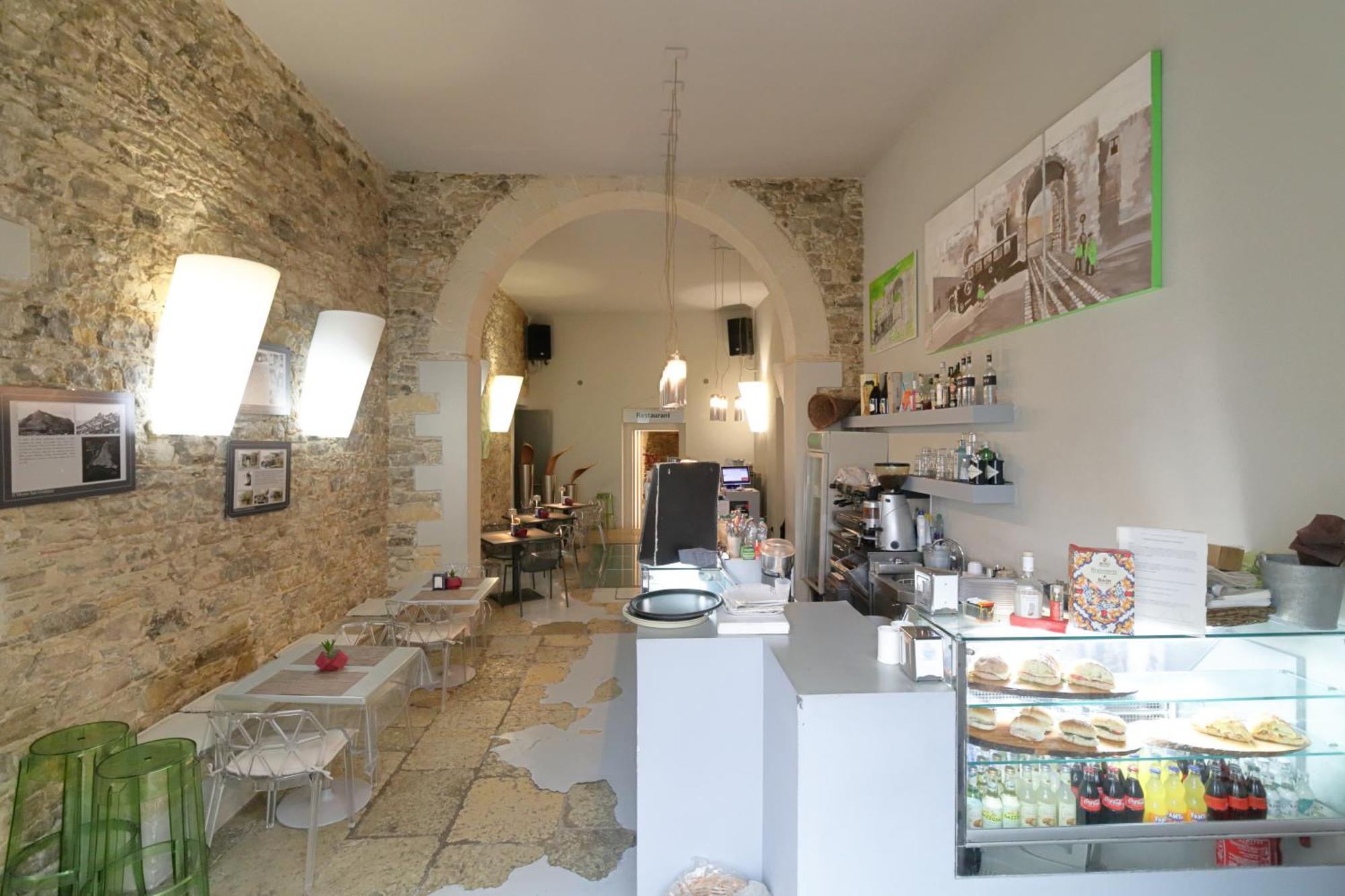 Al Postale 17 Bed and Breakfast Erice Buitenkant foto